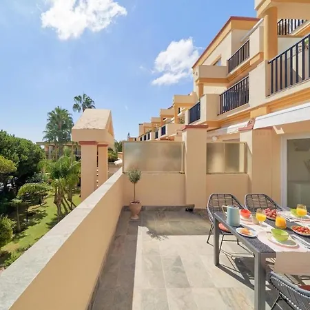 Oleholidays 422 Romana Playa Junto A La Playa Apartment *